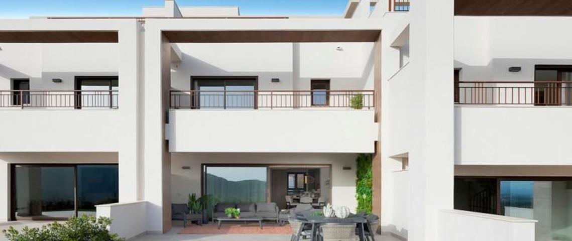 Bungalow en venta en Istán photo 0