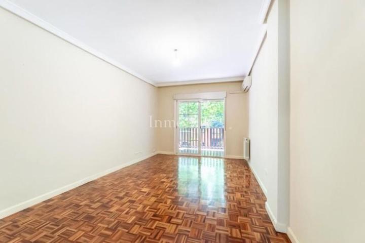 Piso en venta en Madrid photo 0