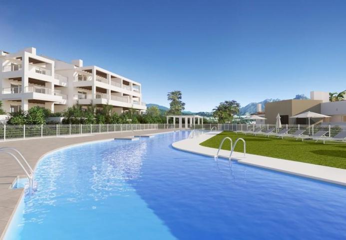 Apartamento en venta en Benahavís, El Paraíso photo 0