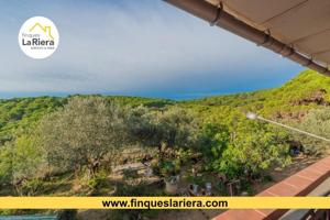 Casa en venta en Arenys de Munt photo 0