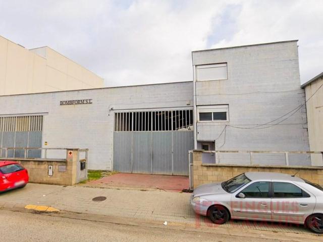 Nave industrial en venta en Bescanó photo 0