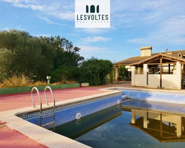 Chalet en venta en Bellcaire d'Empordà, Disseminat Mas Faveta, 17141 photo 0