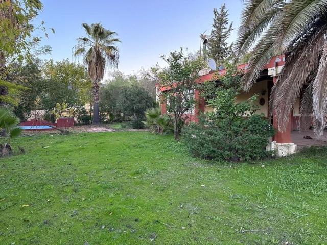 Casa con terreno en venta en Córdoba, Crta. de Trassierra photo 0