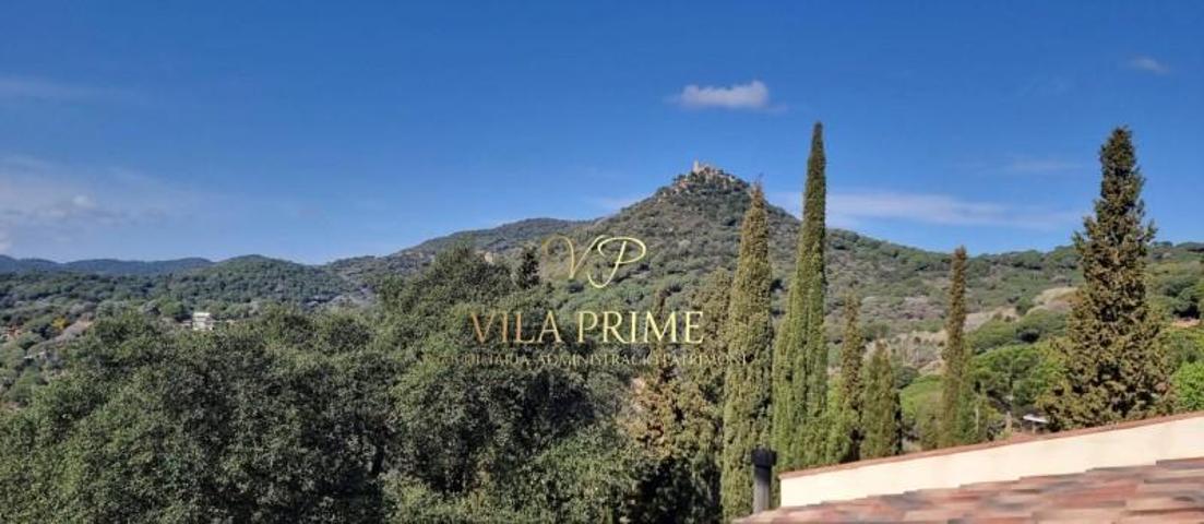 Casa en venta en Cabrera de Mar, Centro photo 0