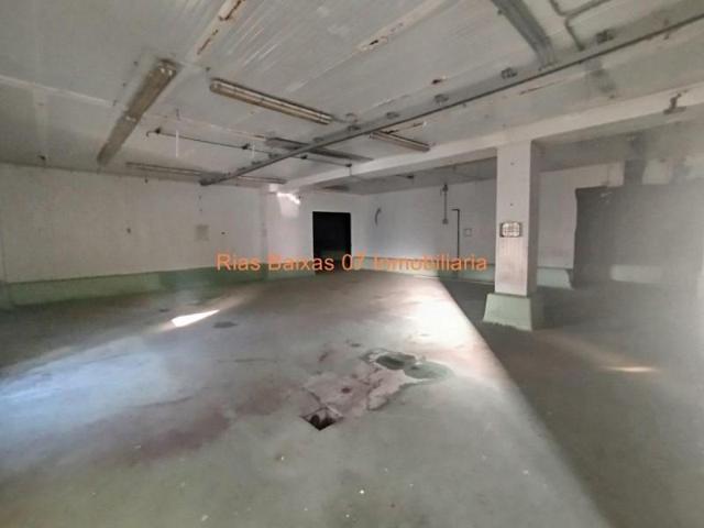 Nave industrial en venta en Vigo, Comesaña - Matamá photo 0