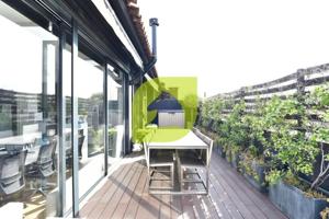 Oficina en venta en Barcelona, La Vila Olímpica del Poblenou photo 0