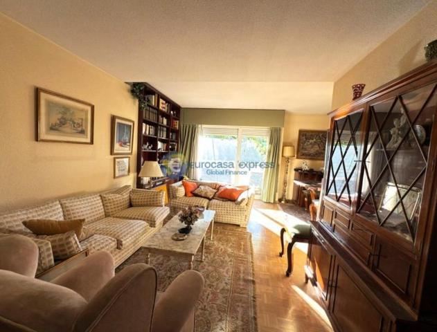 Piso en venta en Madrid, Retiro - Niño Jesús photo 0