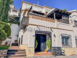 Casa en venta en Almuñécar photo 0