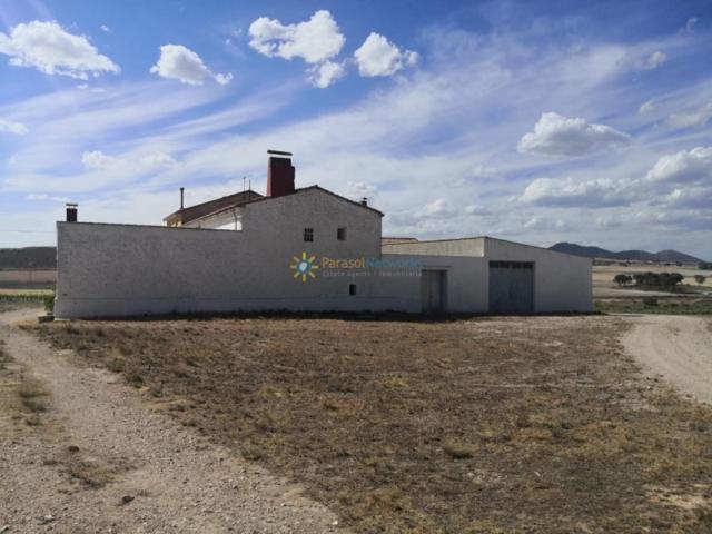 Casa con terreno en venta en Villena photo 0