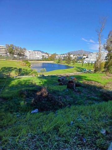 Terreno en venta en Marbella, Marbella photo 0