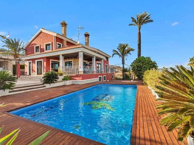 Chalet en venta en Algorfa, Comunidad valenciana photo 0