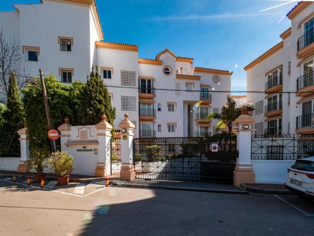 Apartamento en venta en Marbella, Puerto - Puerto Banús photo 0