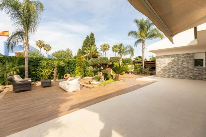 Chalet en venta en Paterna, CRUZ DE GRACIA photo 0