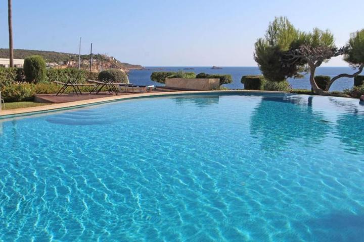 Adosada en venta en Calvia, Santa Ponça photo 0