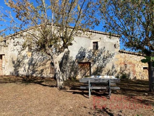 Chalet en venta en Cassà de la Selva photo 0