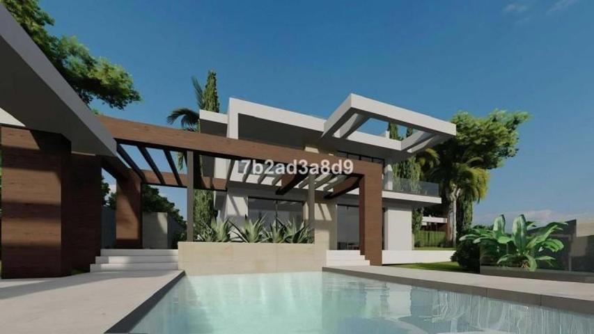 Chalet en venta en Marbella, Marbella photo 0