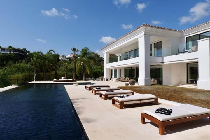 Chalet en venta en Benahavís, Benahavis photo 0