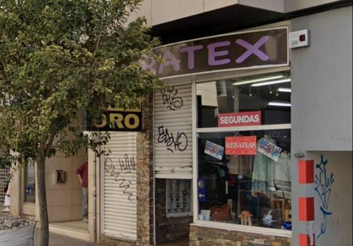 Local comercial en alquiler en Vigo, Teis photo 0