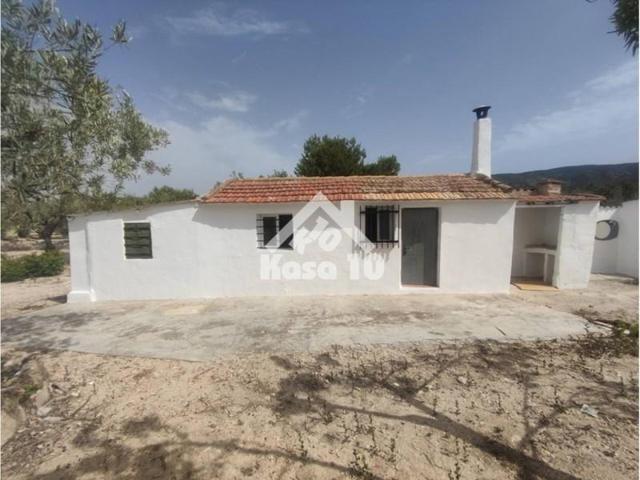 Casa con terreno en venta en Ibi, Ibi photo 0