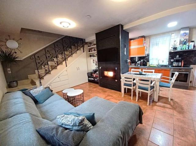 Adosada en venta en Villalgordo del Júcar, Villalgordo Del Jucar photo 0