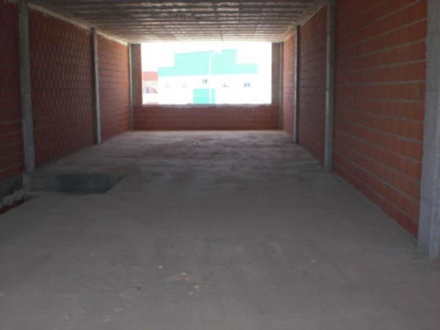Local comercial en venta en La Roda, Poligono Industrial photo 0