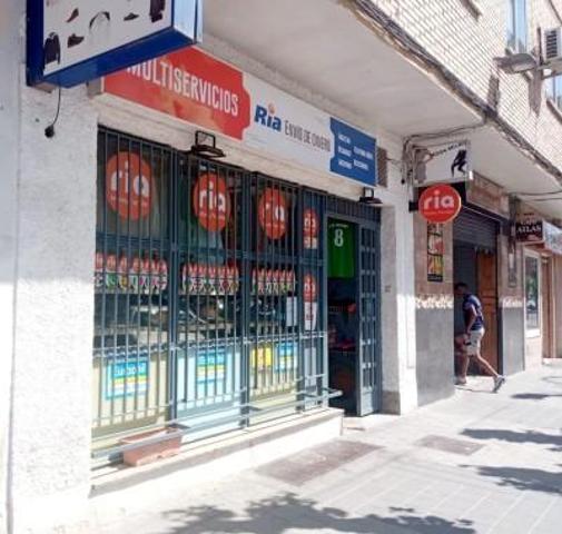 Local comercial en venta en Murcia, Barrio del Carmen photo 0