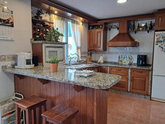 Adosada en venta en Lucena, Lucena photo 0