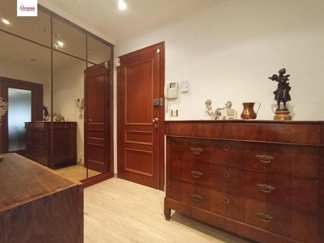 Piso en venta en Burgos, Avda. del Cid photo 0