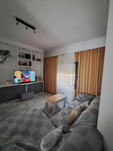 Adosada en venta en Camas, Camas photo 0