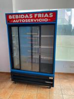 Local comercial en venta en Torrox Costa, Playa photo 0