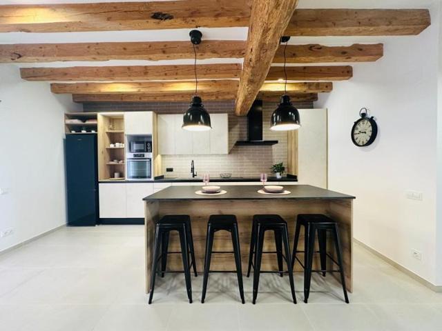 Casa en venta en Amposta, Centro photo 0