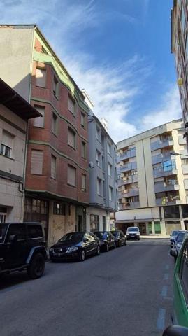 Edificio en venta en Ponferrada, Centro photo 0