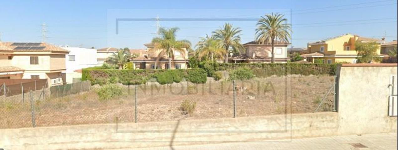 Terreno en venta en L'Eliana, Entrepinos photo 0