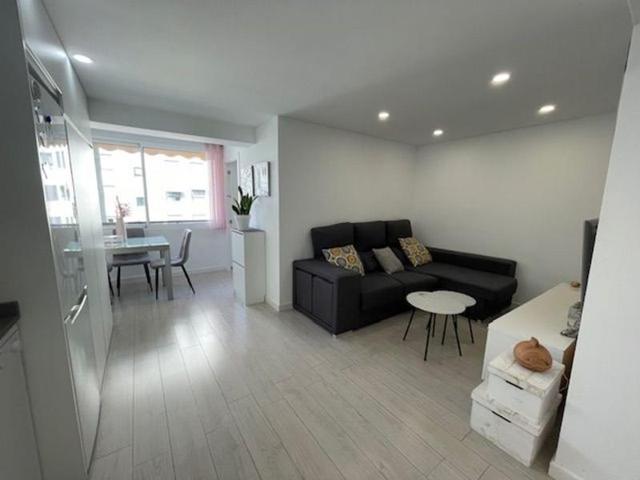 Piso en venta en Alicante, L'Alacantí photo 0