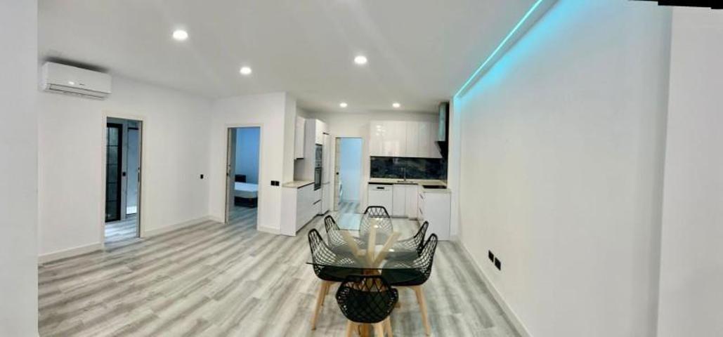 Piso en venta en Cádiz, LA CALETA - LA VIÑA photo 0