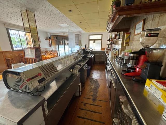 Local comercial en alquiler en Santa Oliva, ZONA EL VENDRELL photo 0