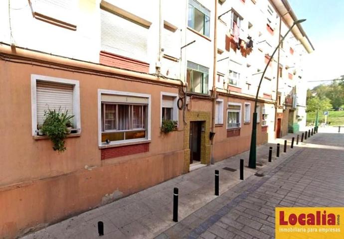 Piso en venta en Torrelavega, Calle Casimiro Sainz, 39300 photo 0
