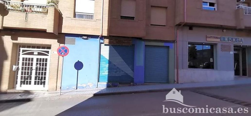 Local comercial en venta en Linares, Calle Pedro Poveda, 23700 photo 0