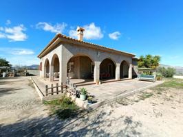 Chalet en venta en Hondon de los Frailes photo 0