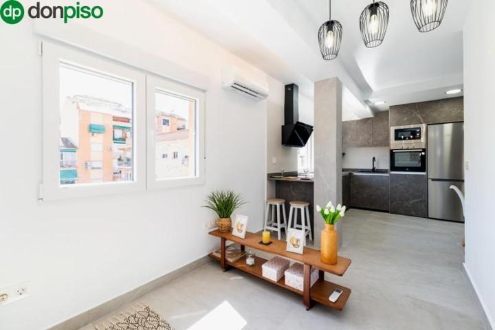 Piso en venta en Granada, Avenida america photo 0