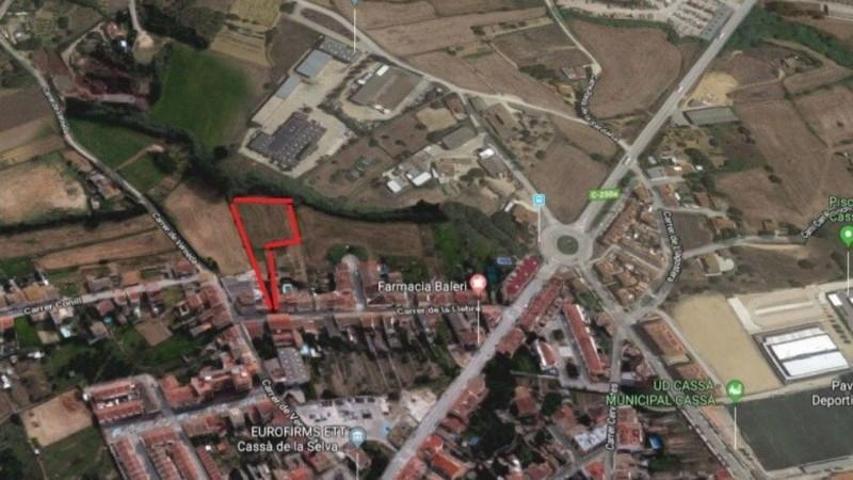 Terreno en venta en Cassà de la Selva, Centro photo 0