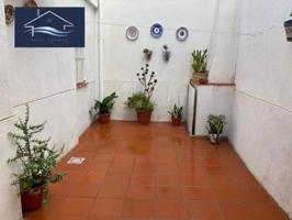 Planta baja en venta en San Juan, Centro photo 0