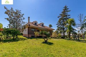 Chalet en venta en Morales del Vino, Castilla y leon photo 0