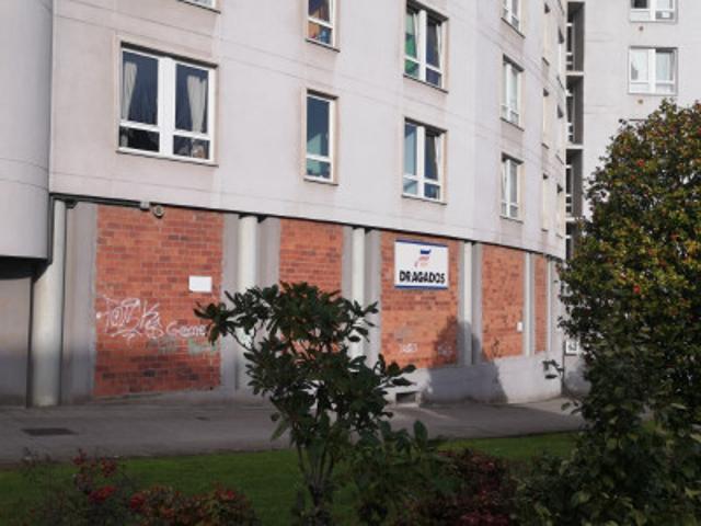 Local comercial en venta en Narón photo 0