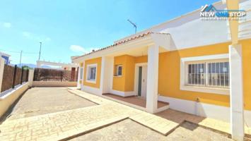 Chalet en venta en Lorca photo 0