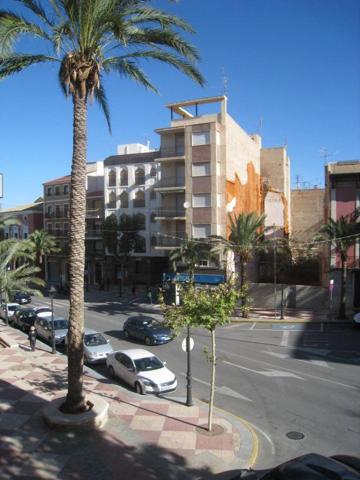 Entresuelo en venta en Aspe, Centro photo 0