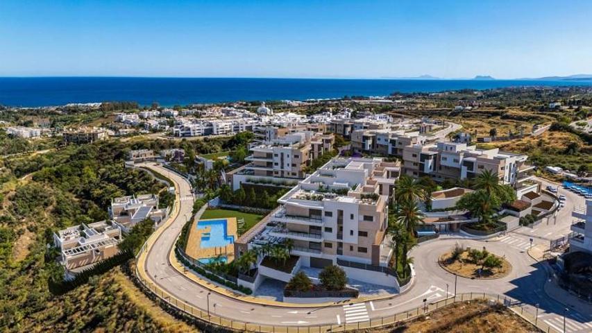 Apartamento en venta en Estepona, Marine Hills, Selwo, Calle Torrevigía, 29680 photo 0