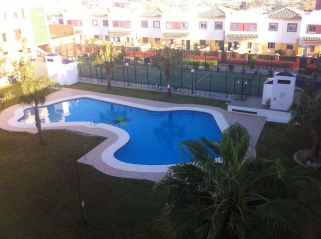 Adosada en alquiler en Sanlúcar de Barrameda, Calzada-Bajo de Guia photo 0