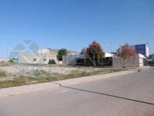 Parcela en venta en Vilamarxant, Vilamarxant photo 0