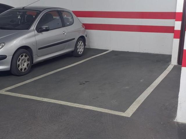 Garaje en alquiler en Córdoba, Medina Azahara photo 0